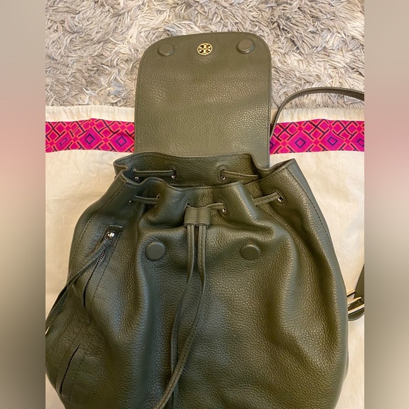 Tory Burch Brody Backpack - Picture 3 of 10